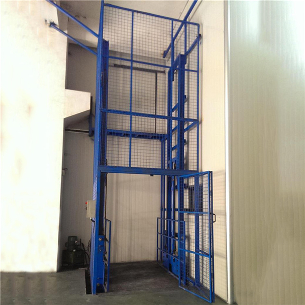 <b>汽車舉升機 </b>