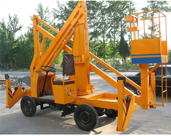 <b>高空作業(yè)車(chē)</b>