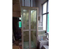 <b>家用電梯</b>